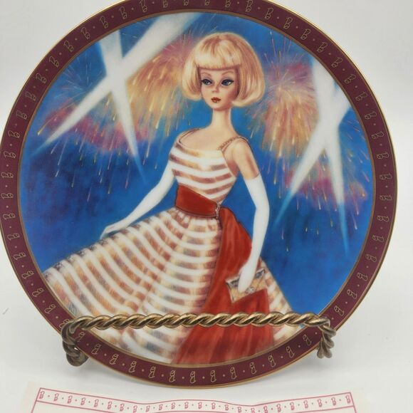 Barbie “1965 Barbie Holiday Dance” 8” Collector Plate Limited Edition - Picture 3 of 4